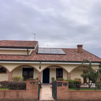 Impianto fotovoltaico a Frassinelle Polesine (RO)